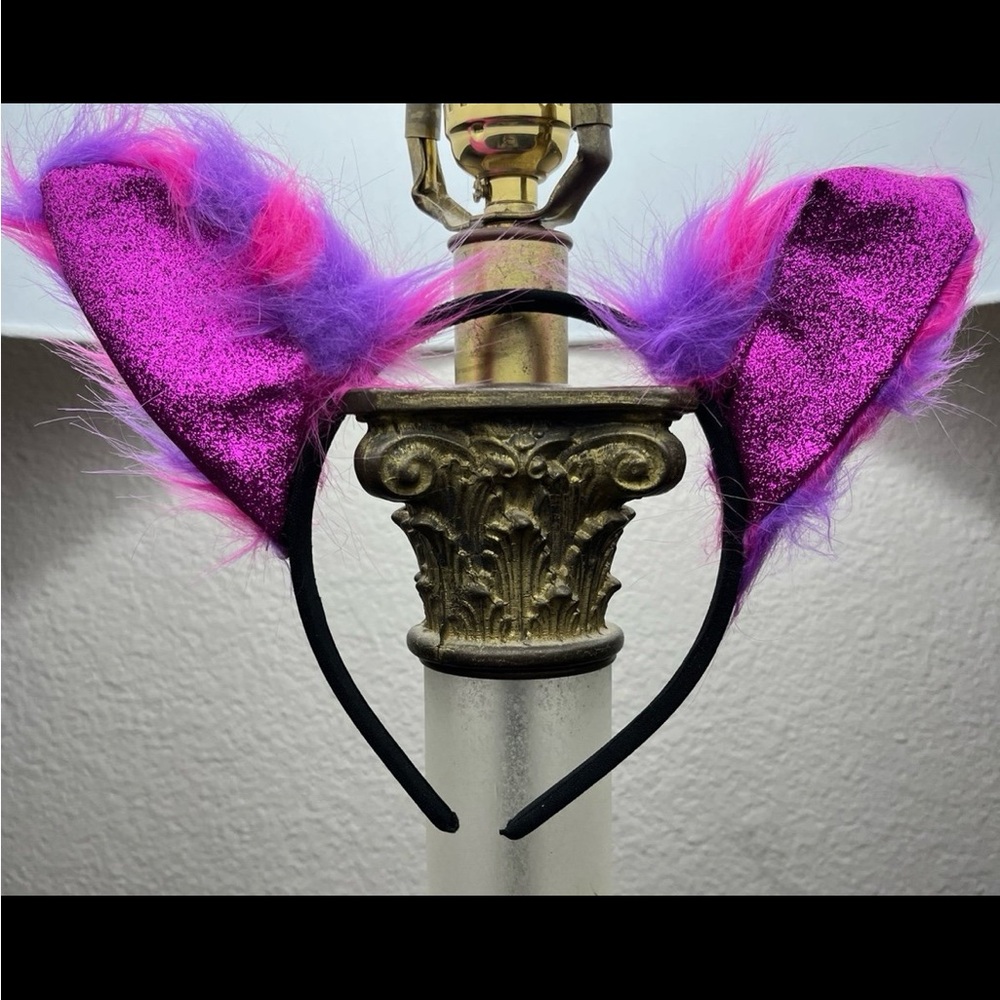 *SOLD* Swirly World Halter Bodysuit - Picture 6 of 8